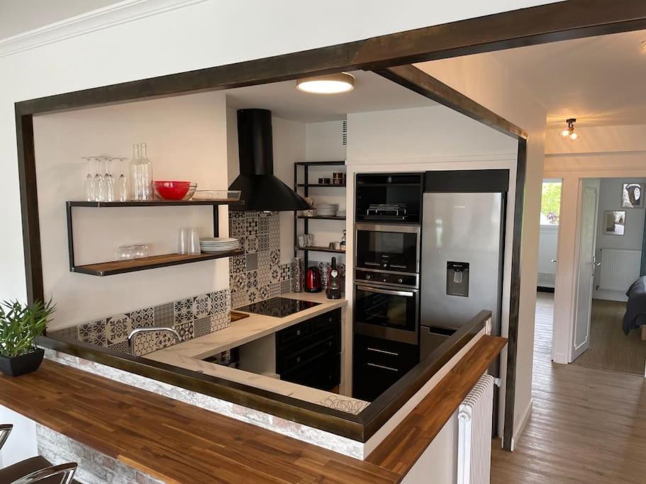 Bel Appartement Spacieux Et Lumineux Sur Le Port La Baule Екстериор снимка